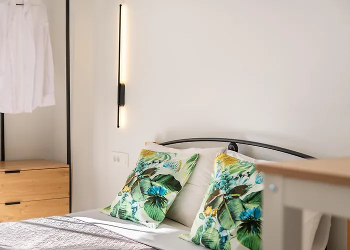 Avouris 2 Bedroom & * Plános