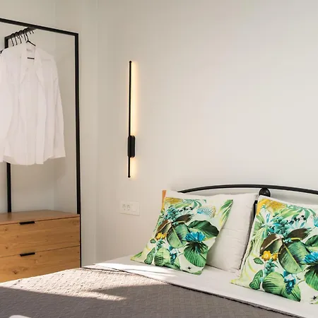 Avouris 2 Bedroom & * Plános