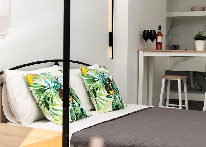 Avouris 2 Bedroom &